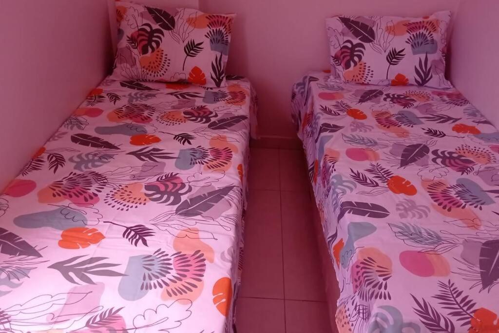 Apart Verdemar II - Confort 3 quartos com vista mar para até 8 pessoas