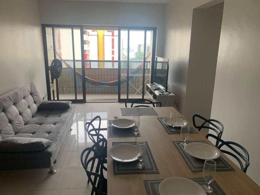 Apart Verdemar II - Confort 3 quartos com vista mar para até 8 pessoas
