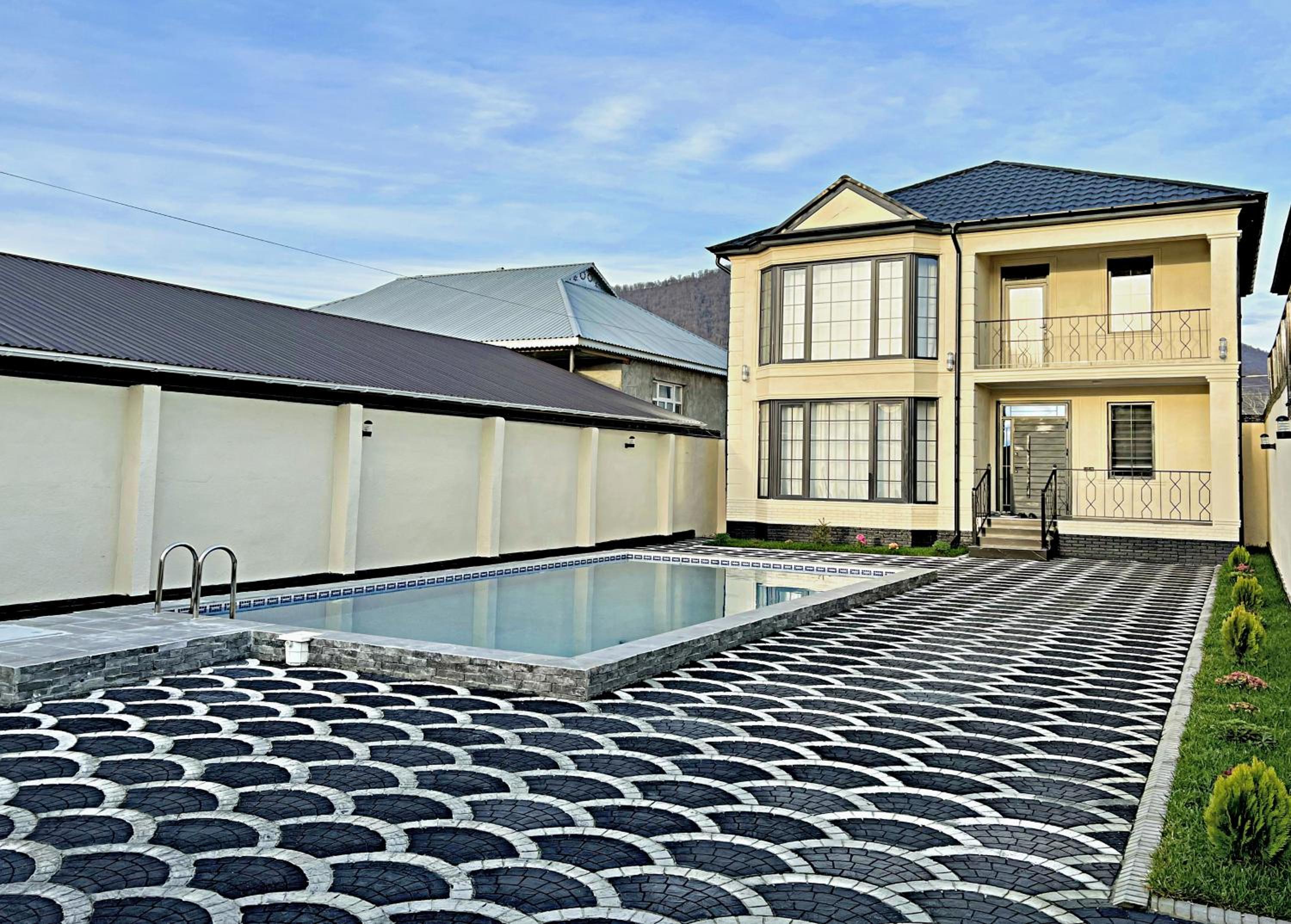 Qafqaz Manor Babylon
