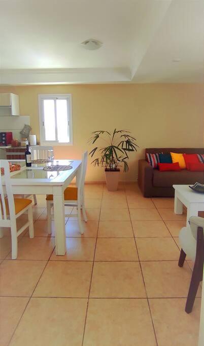 Amanecer apartamentos _ Apto 54