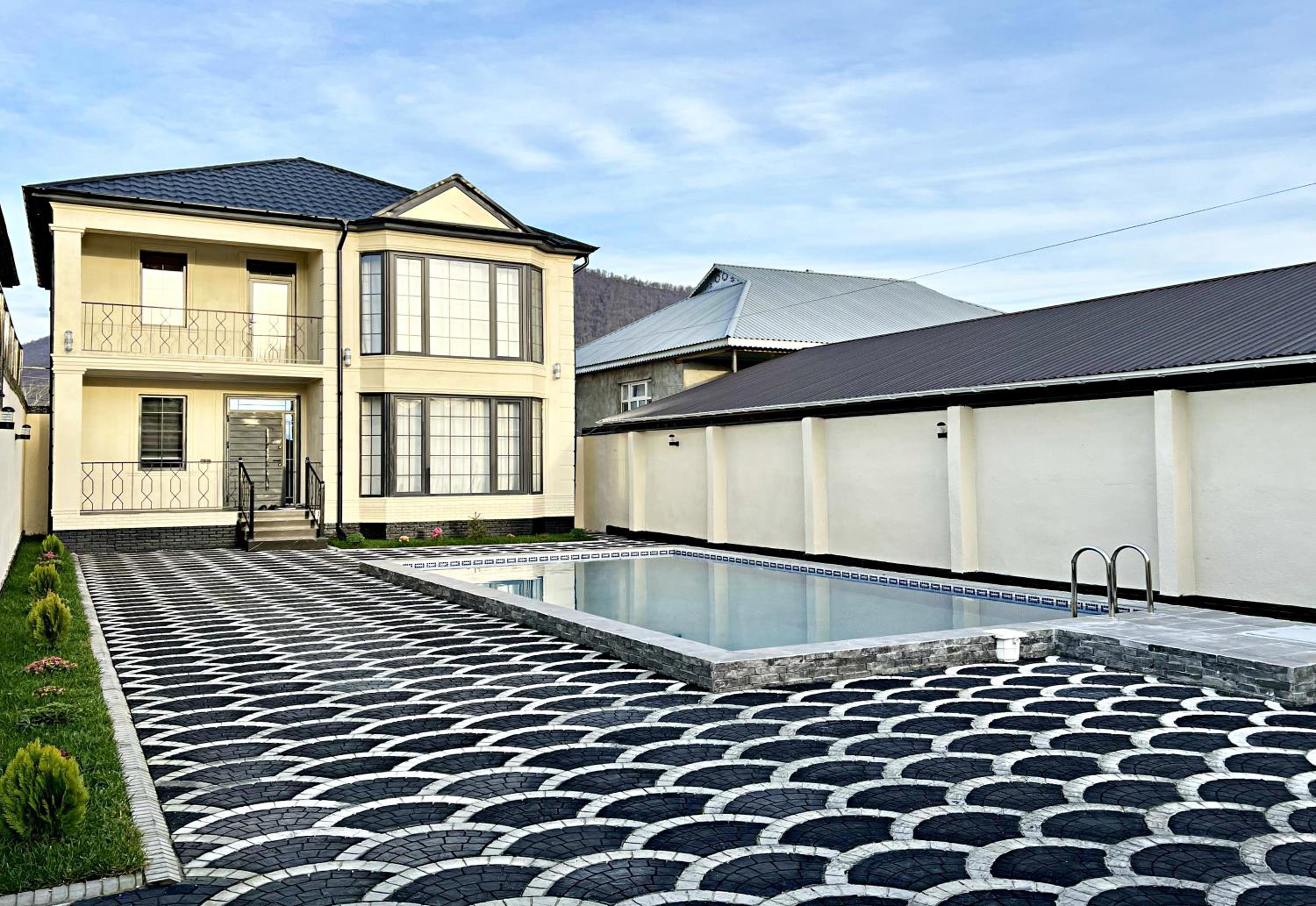 Qafqaz Manor Babylon