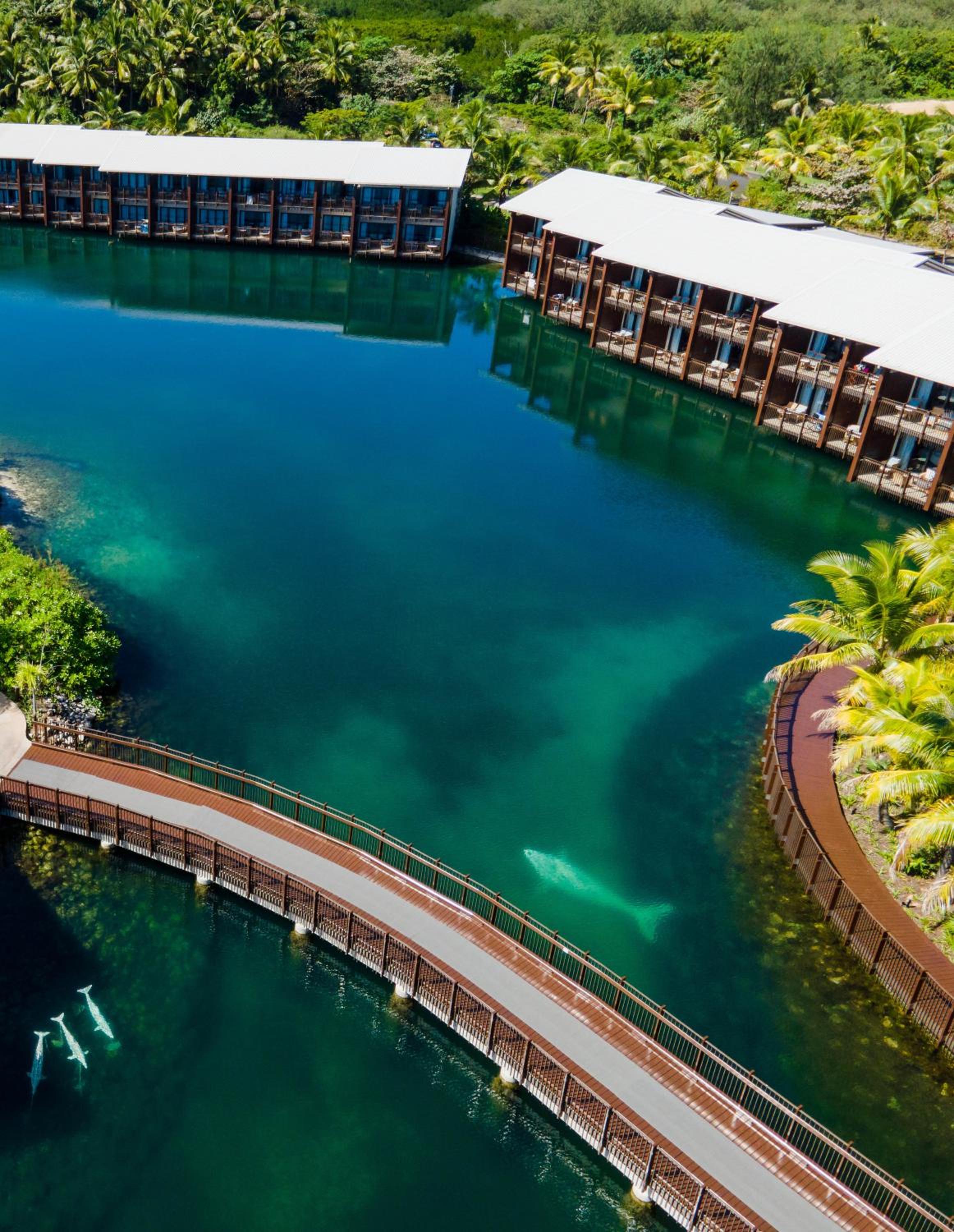 Fiji Marriott Resort Momi Bay 2