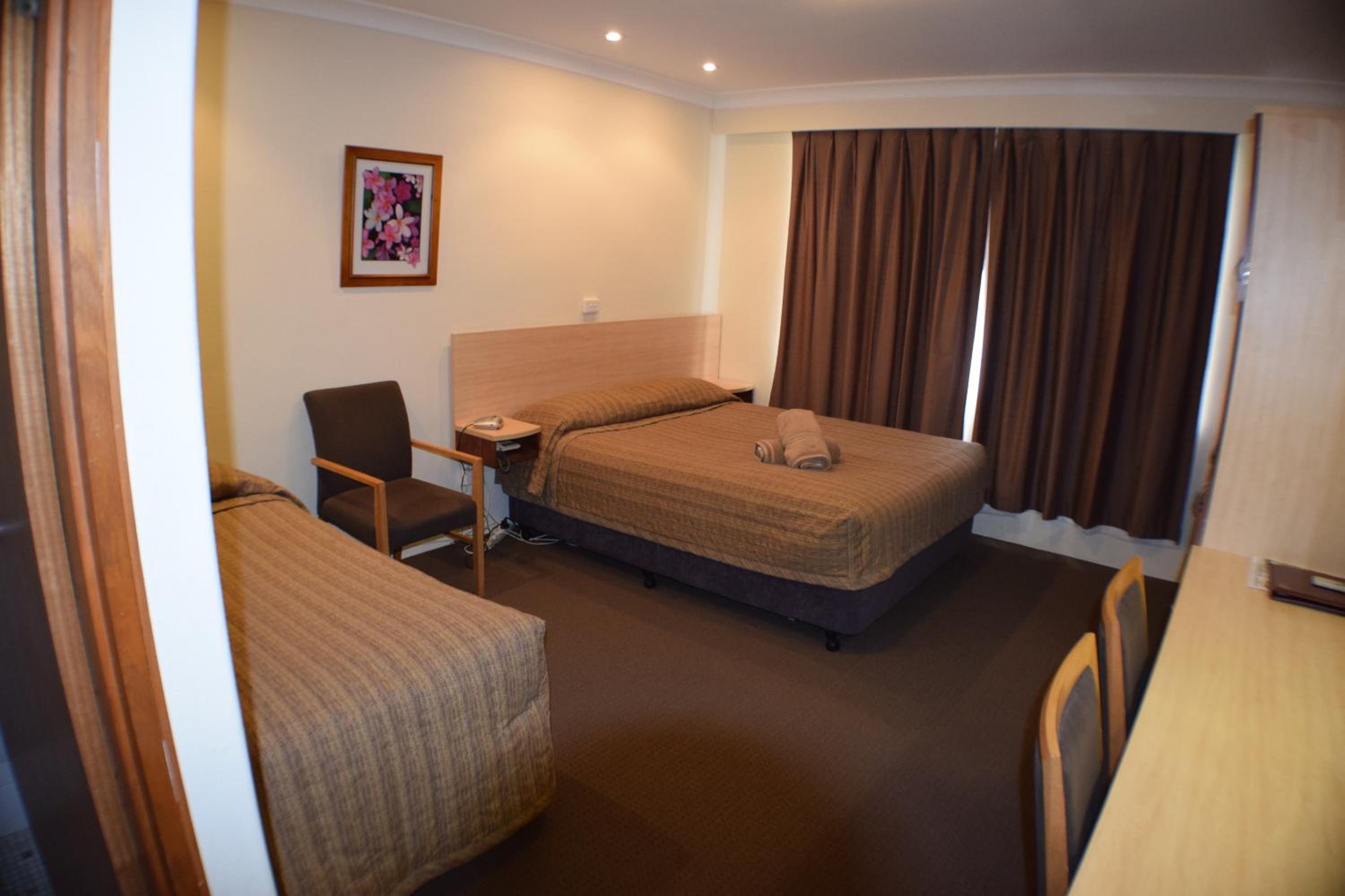 Acacia Motor Inn