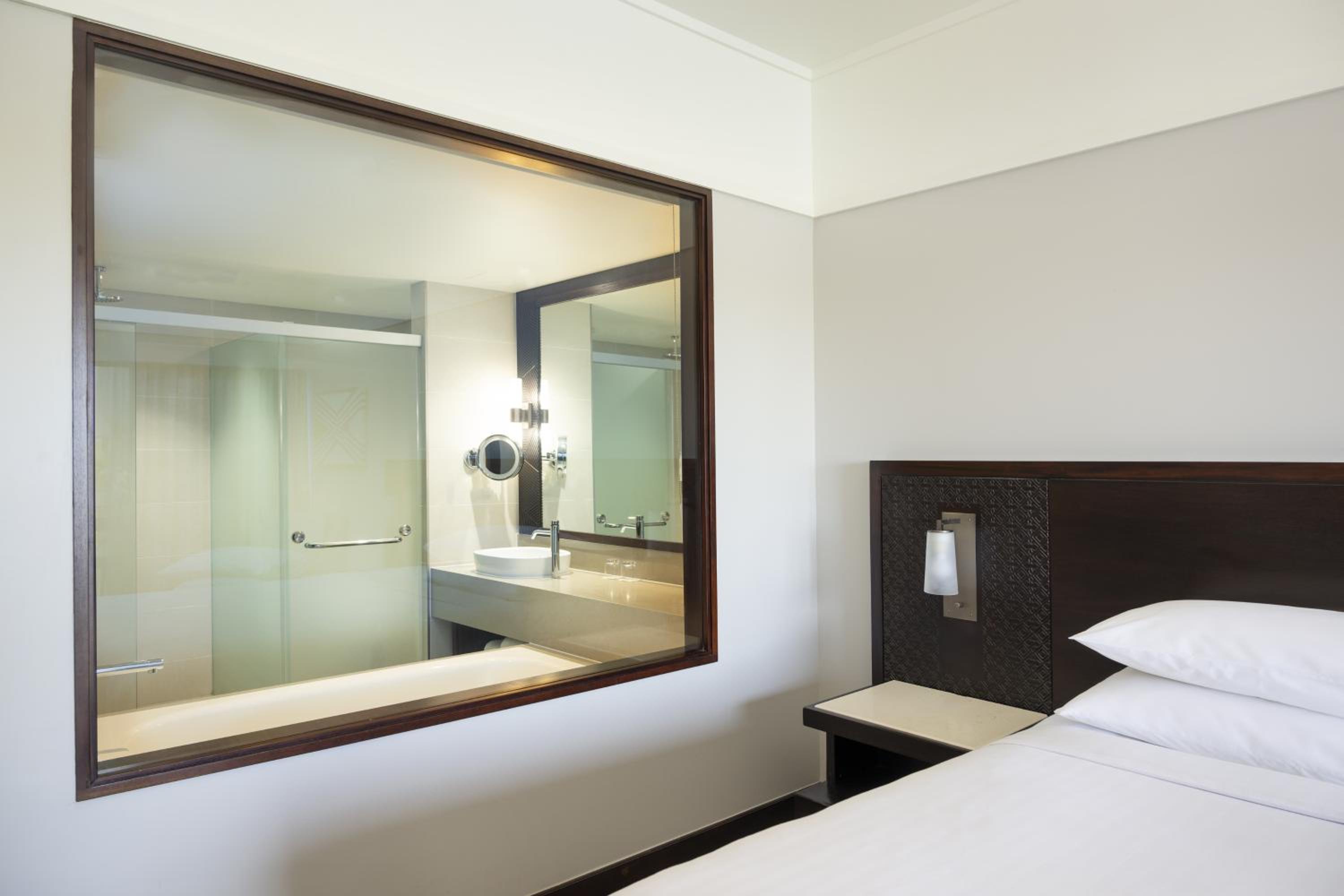 Fiji Marriott Resort Momi Bay 4