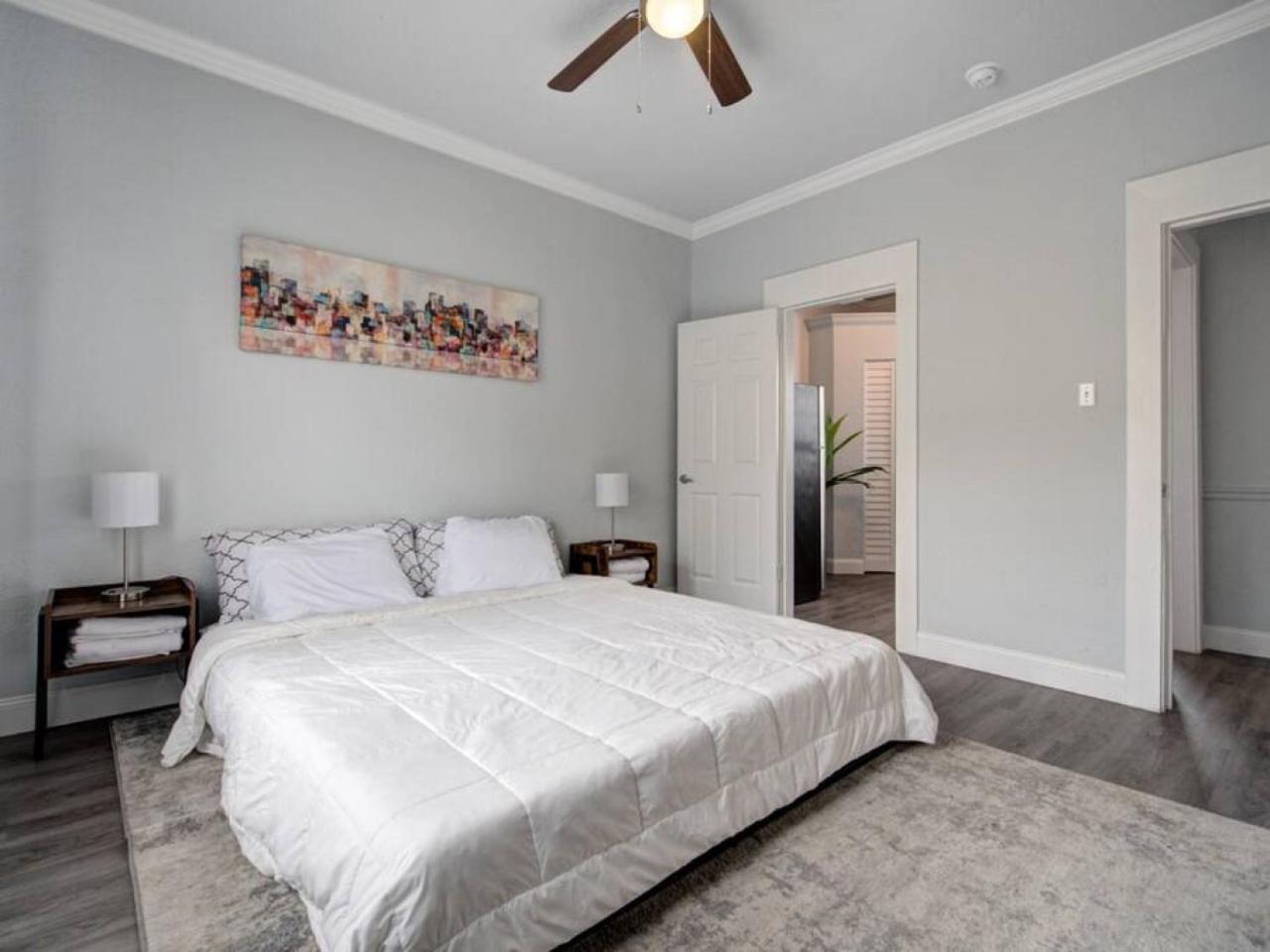 Modern Westshore