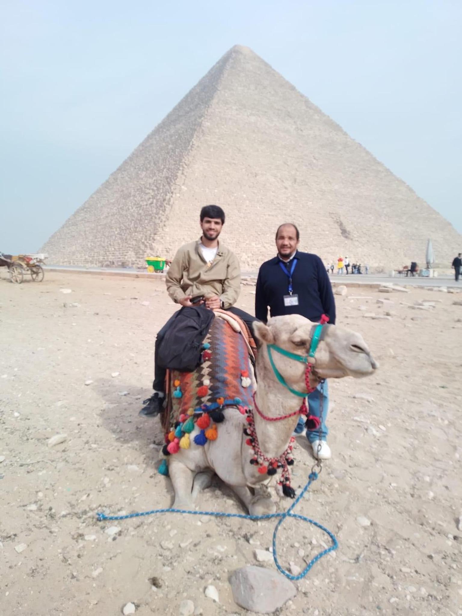 Badr pyramids inn