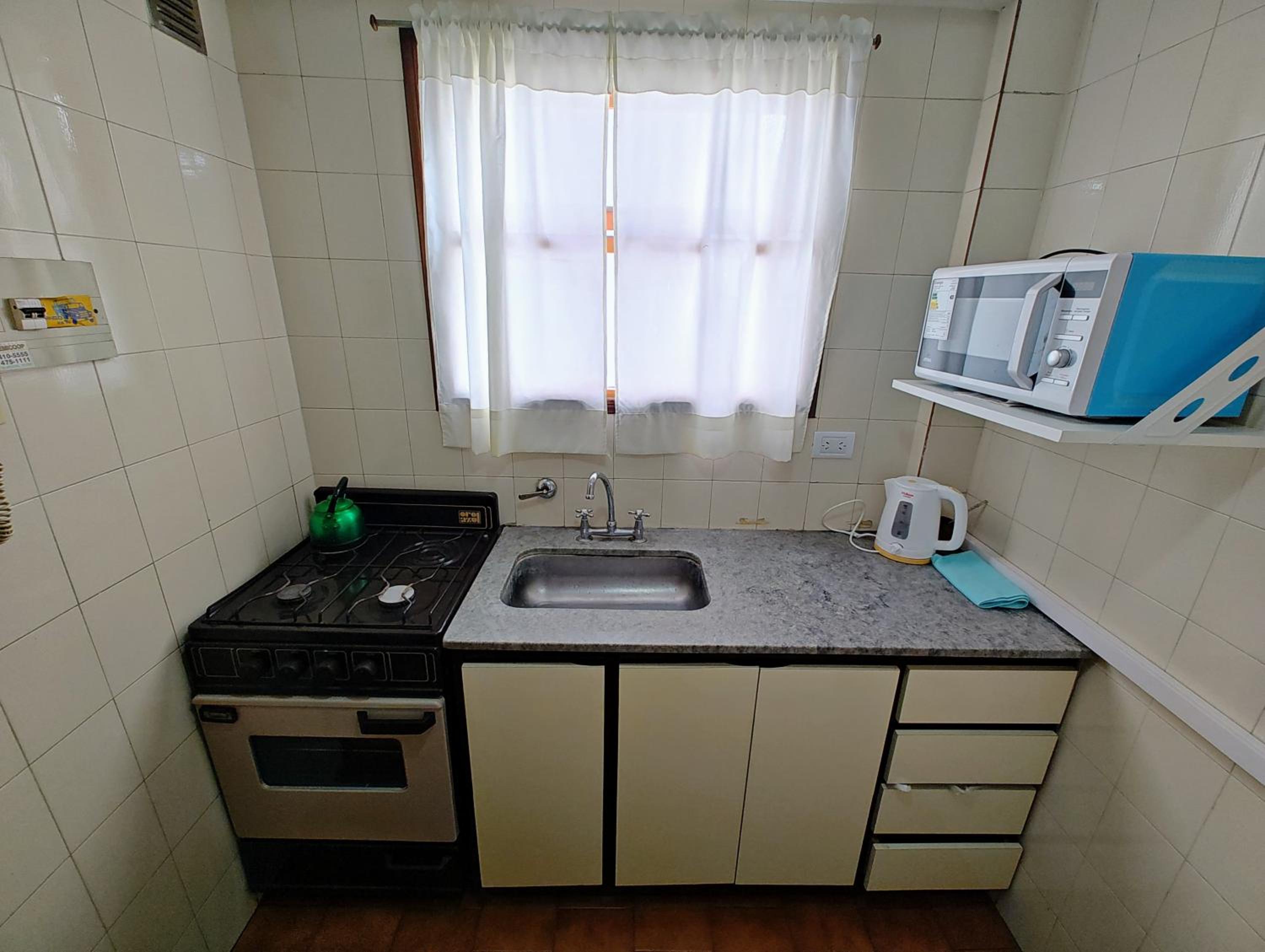 Dpto céntrico, ideal Parejas con 2 hijos