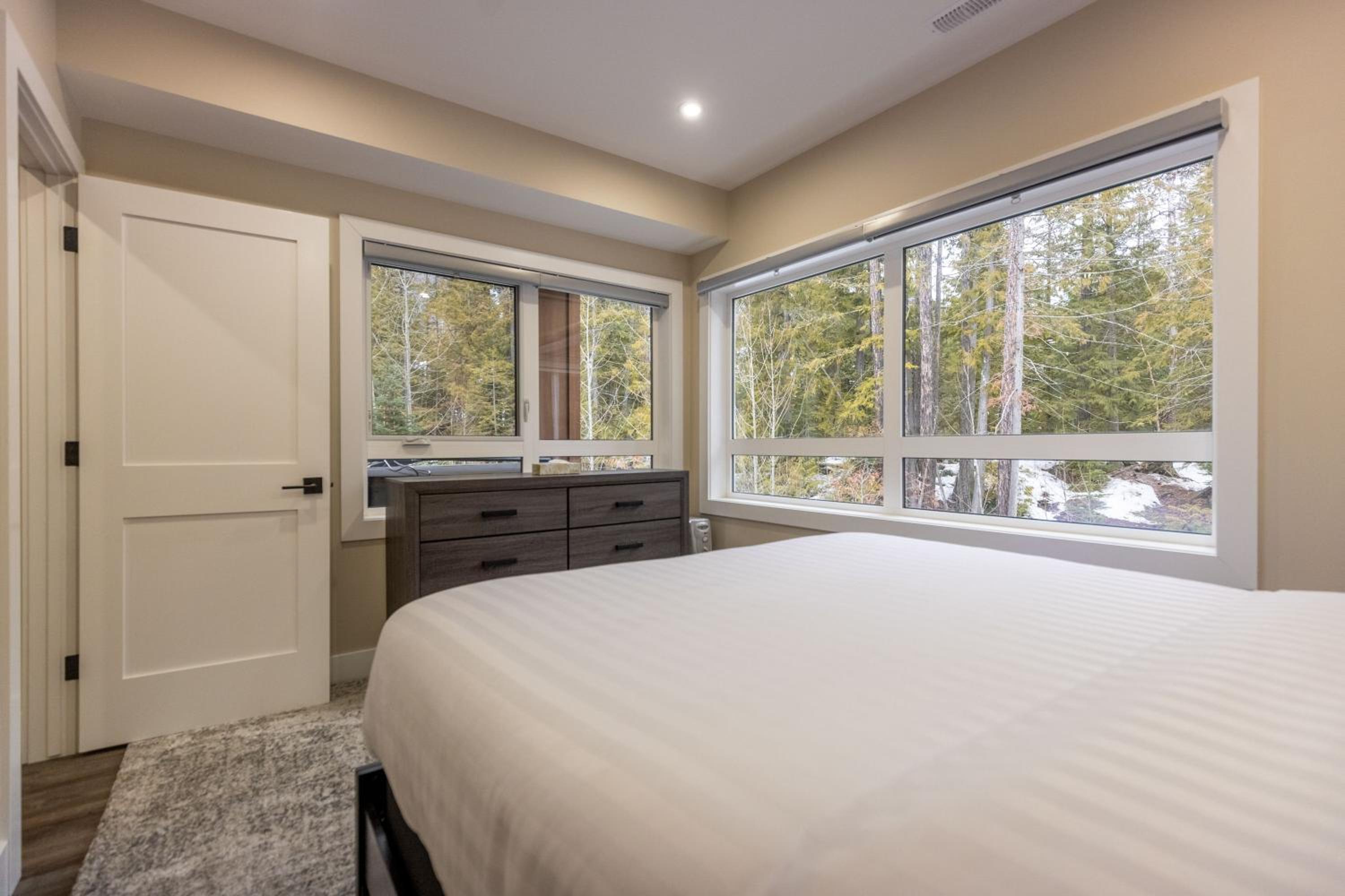 Polar Peak Lodges by Fernie Central Reservations