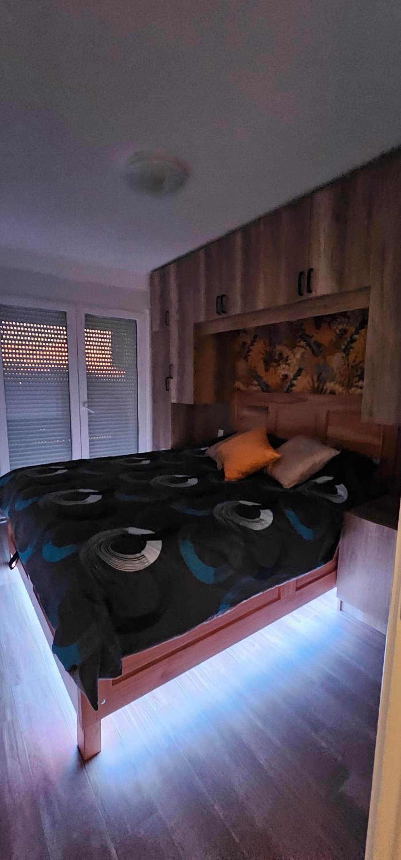 Batajnički Lux