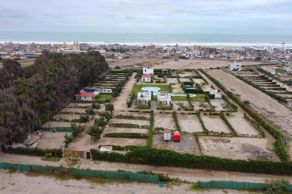 El sunset de Asia. Campo y playa view 5