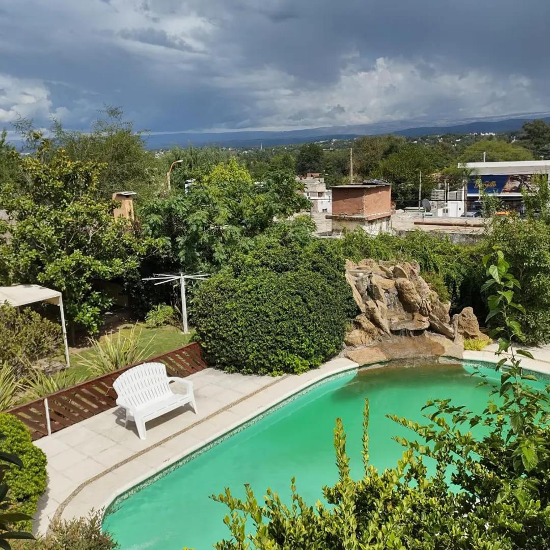 complejo miligamapa con piscina climatizada
