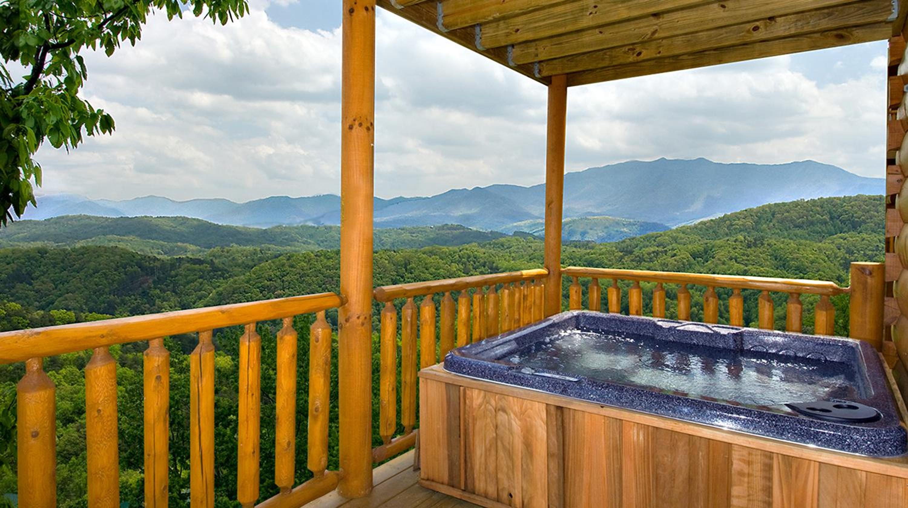 Bashful Bear: 6bdrm 6bath, Specials, Free Tickets, Elevator, Amazing View, Hot Tub, Gameroom view 3