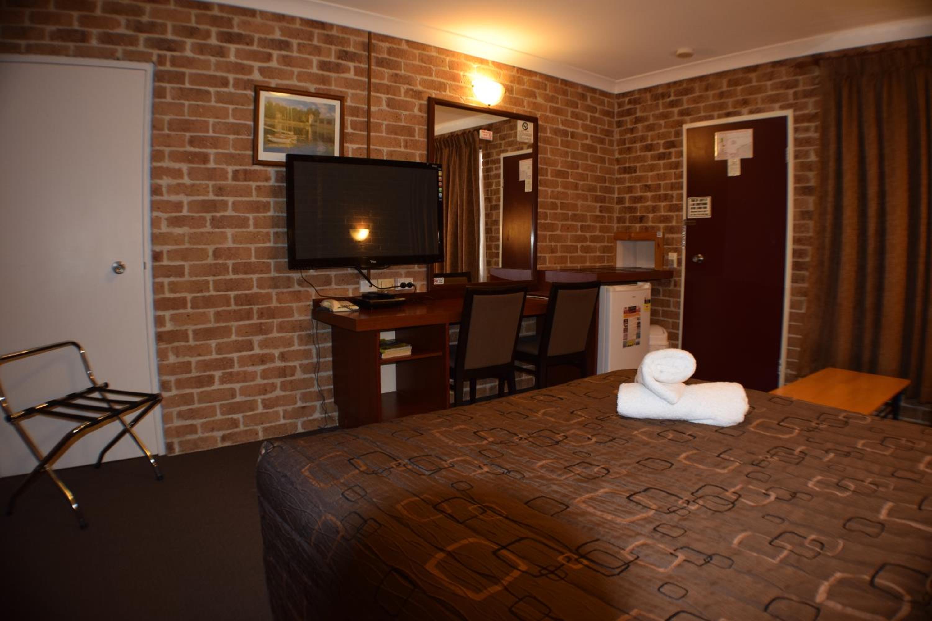 Acacia Motor Inn