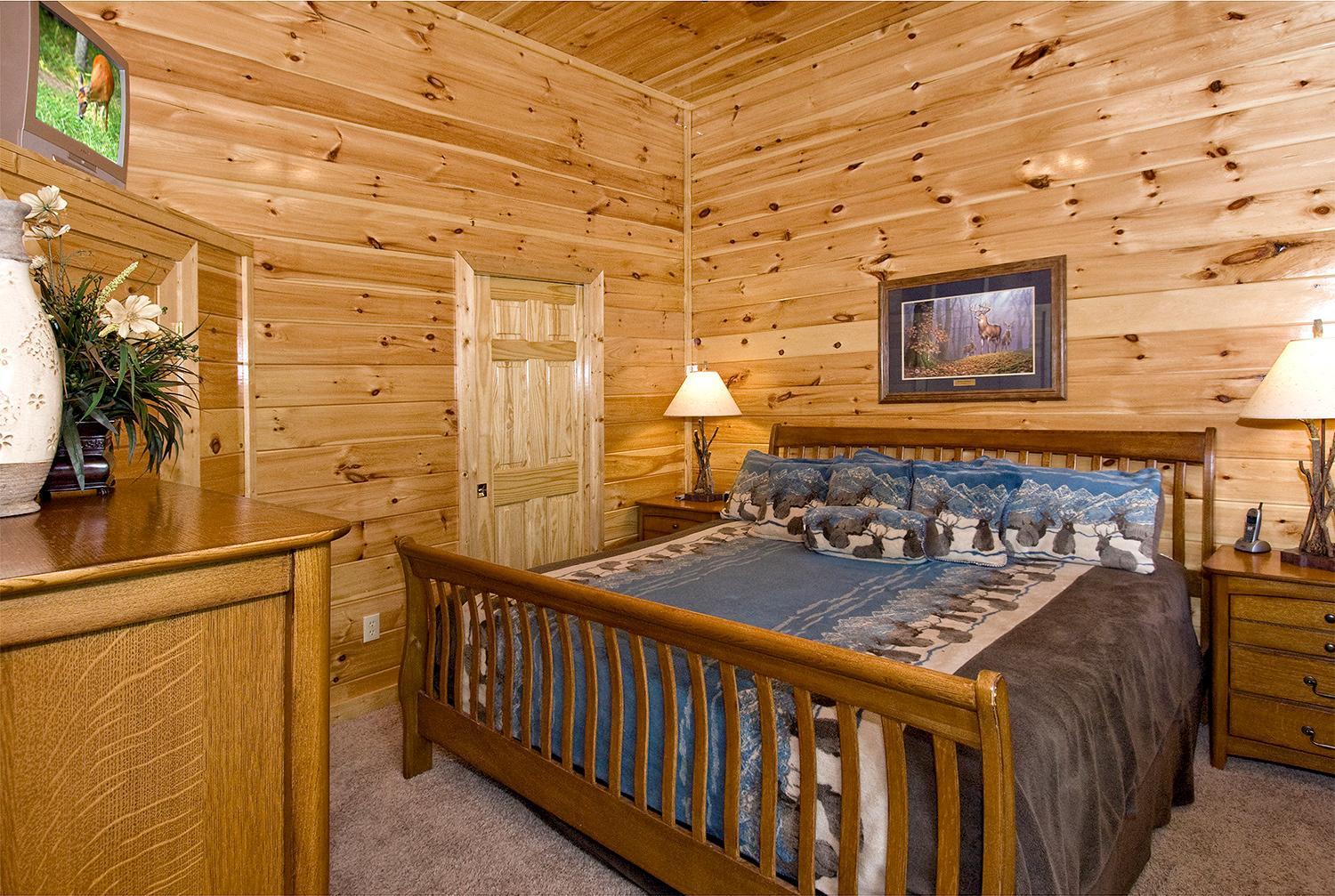 Elegant Elk, 6bdrm 6bath, Specials, Free Tickets, Elevator, Amazing View, Hot Tub, Gameroom view 3