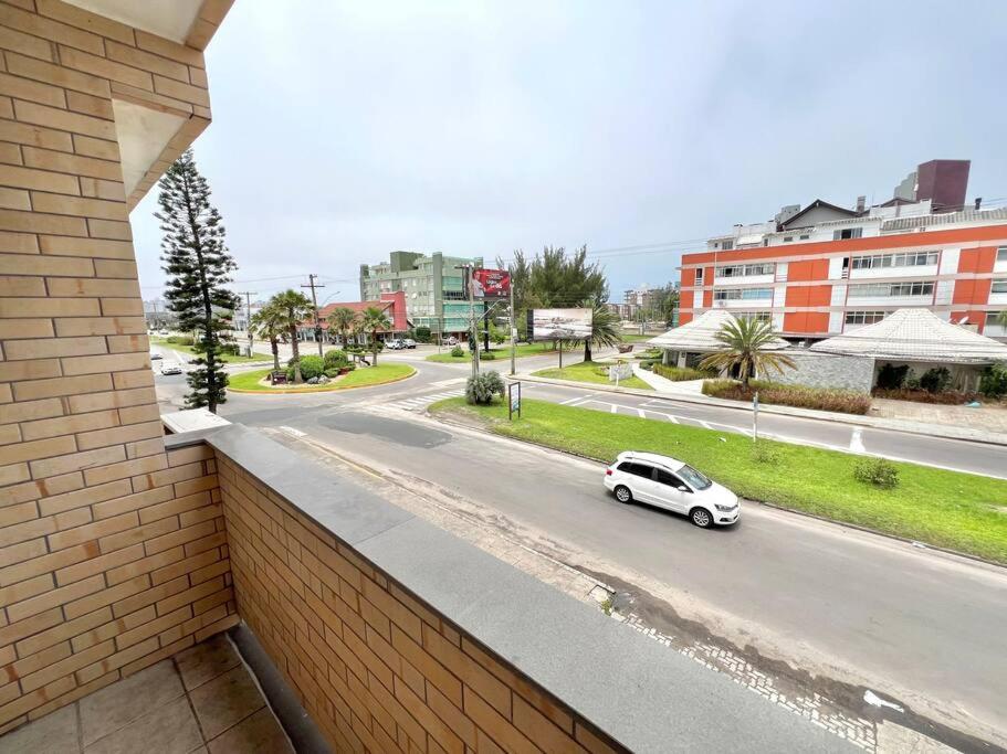 Loft com sacada de frente
