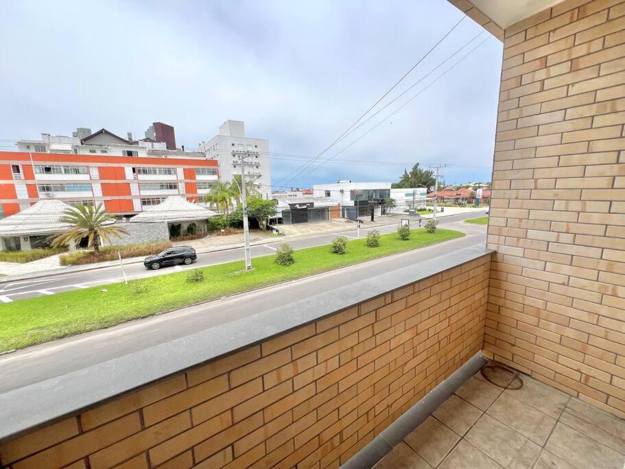 Loft com sacada de frente