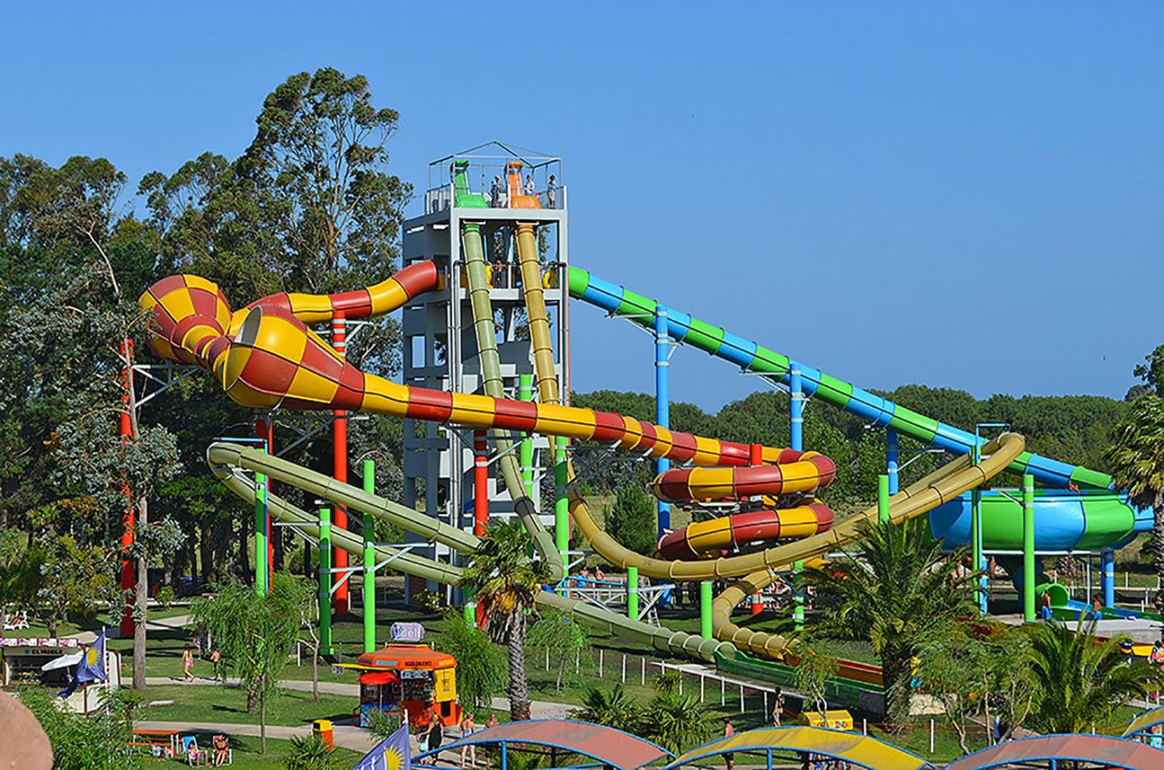 Cabaña en el Bosque Peralta Ramos, Mar del Plata, 4/5 huespedes.