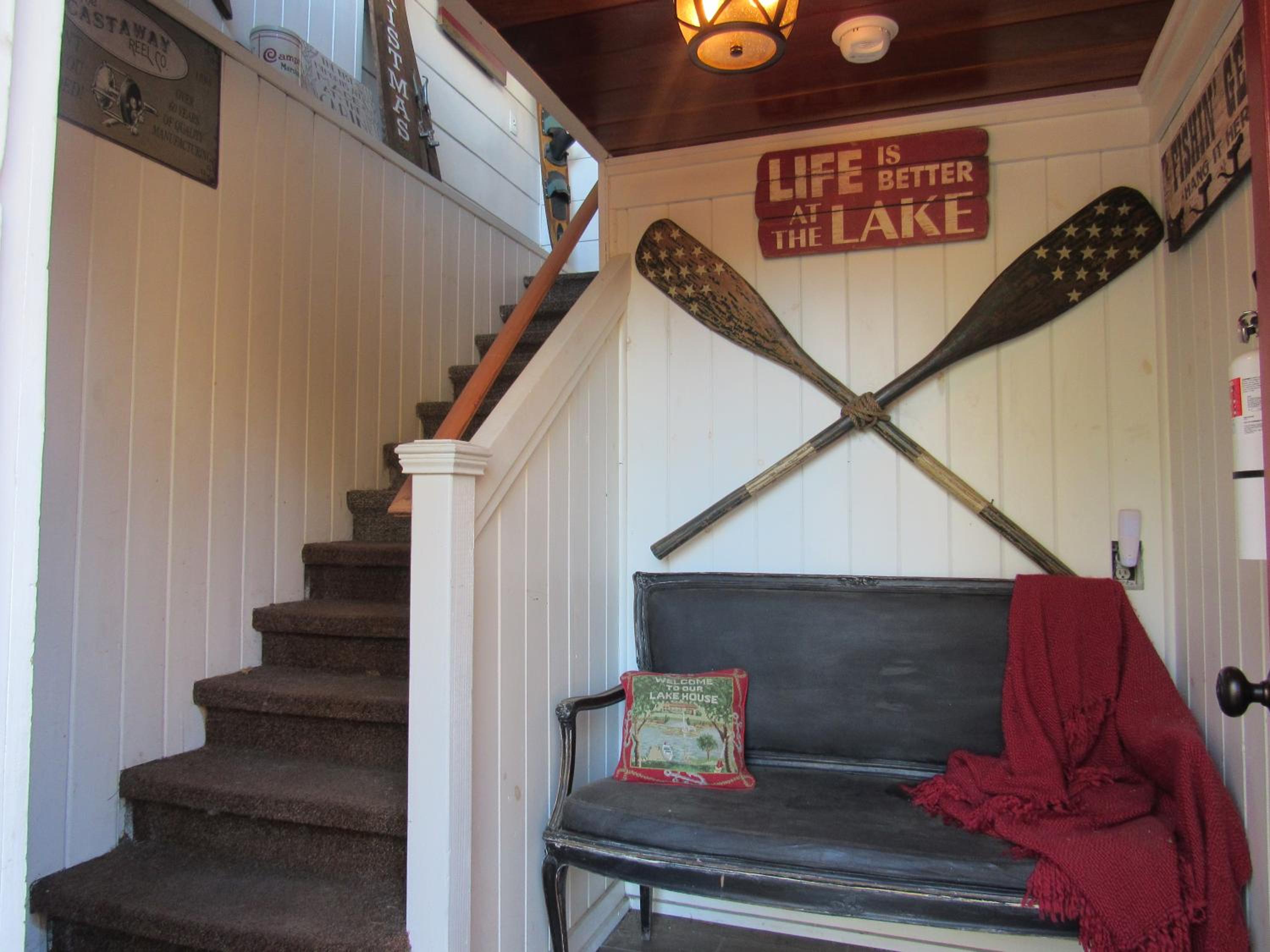 Terry's Cozy Cottage view 3
