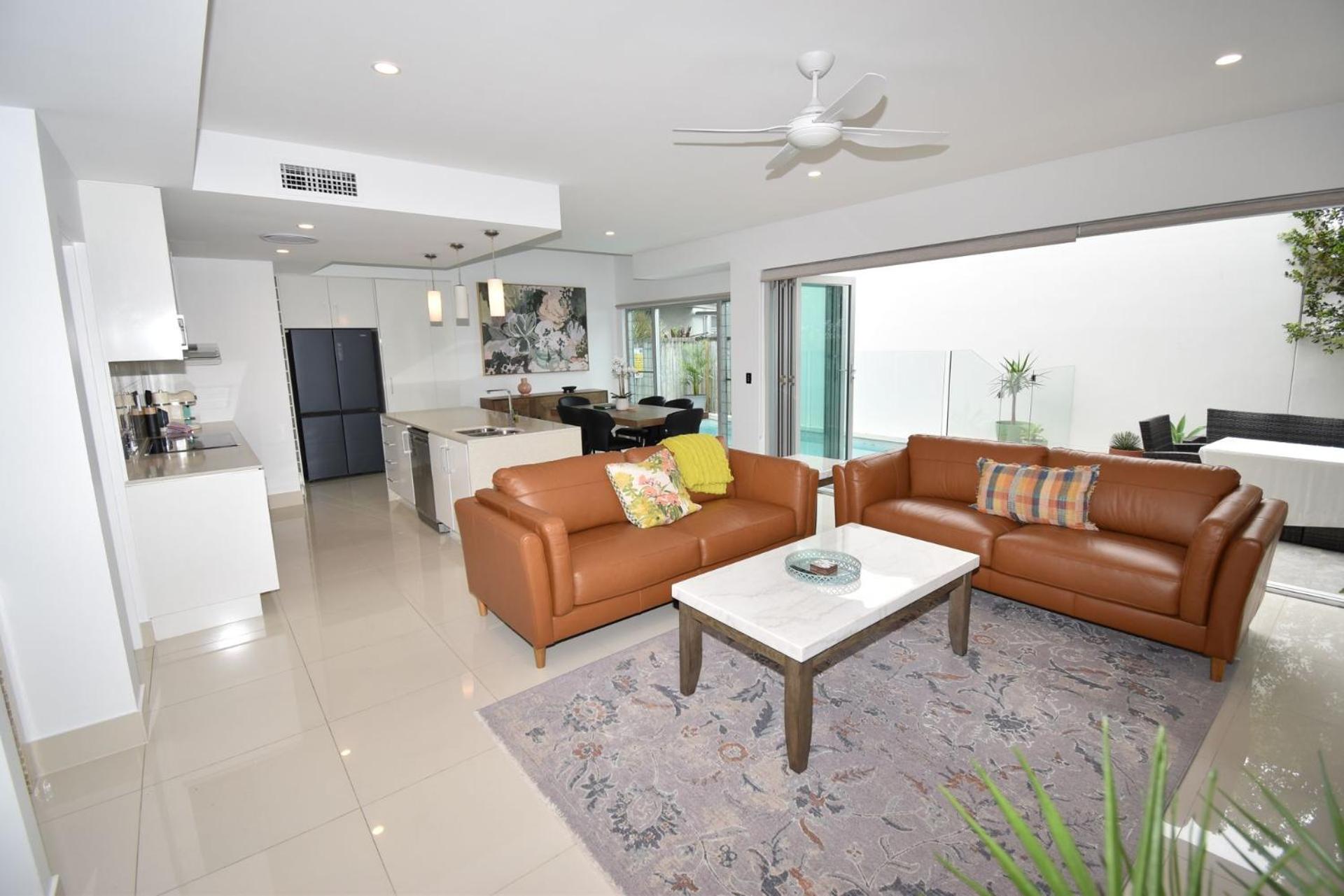1 8 Nannygai St Noosaville