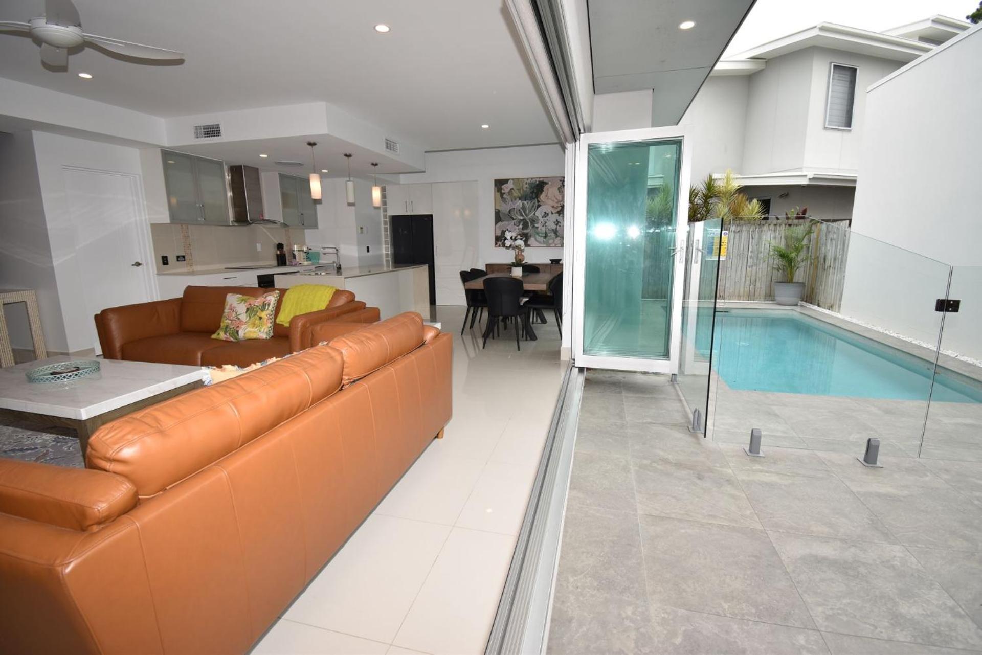 1 8 Nannygai St Noosaville
