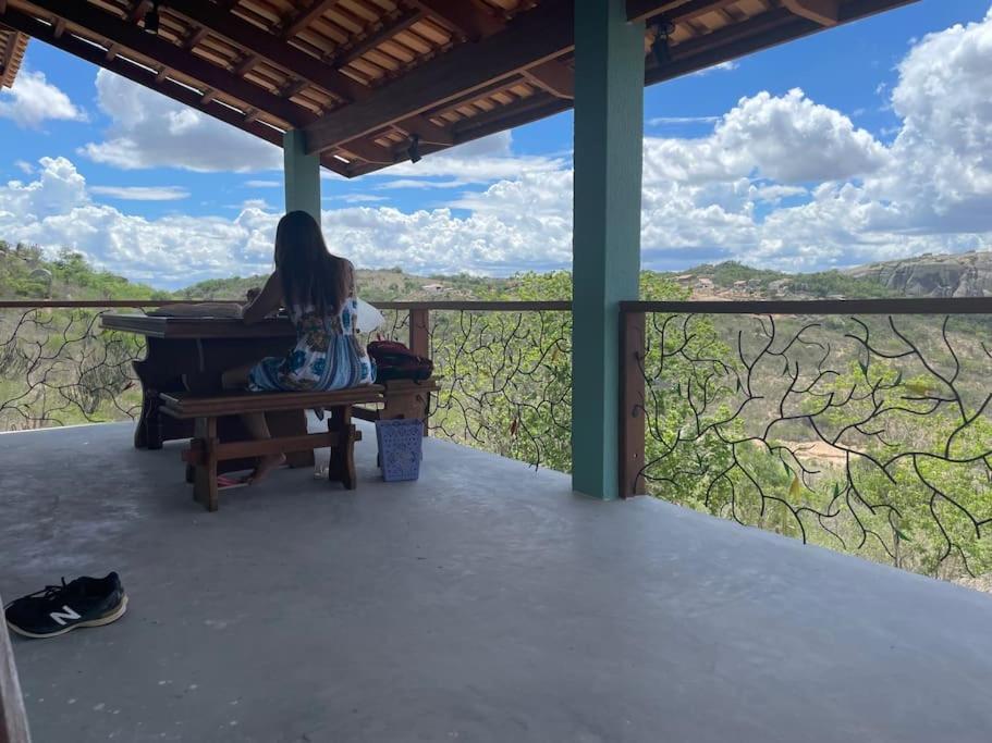 Chalé romântico, com vista panorâmica, para Casais