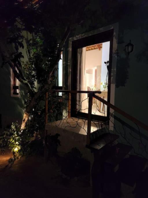Chalé romântico, com vista panorâmica, para Casais