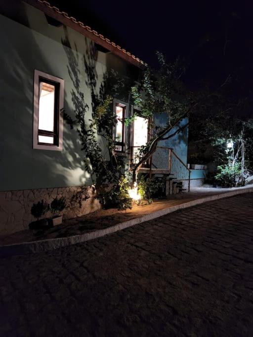 Chalé romântico, com vista panorâmica, para Casais