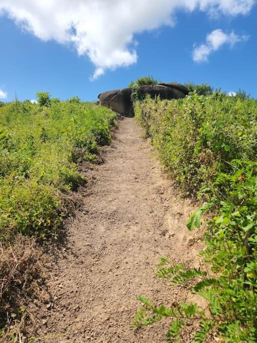 Chalé romântico, com vista panorâmica, para Casais