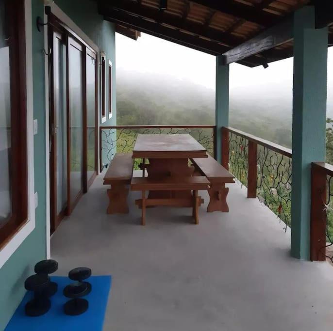 Chalé romântico, com vista panorâmica, para Casais