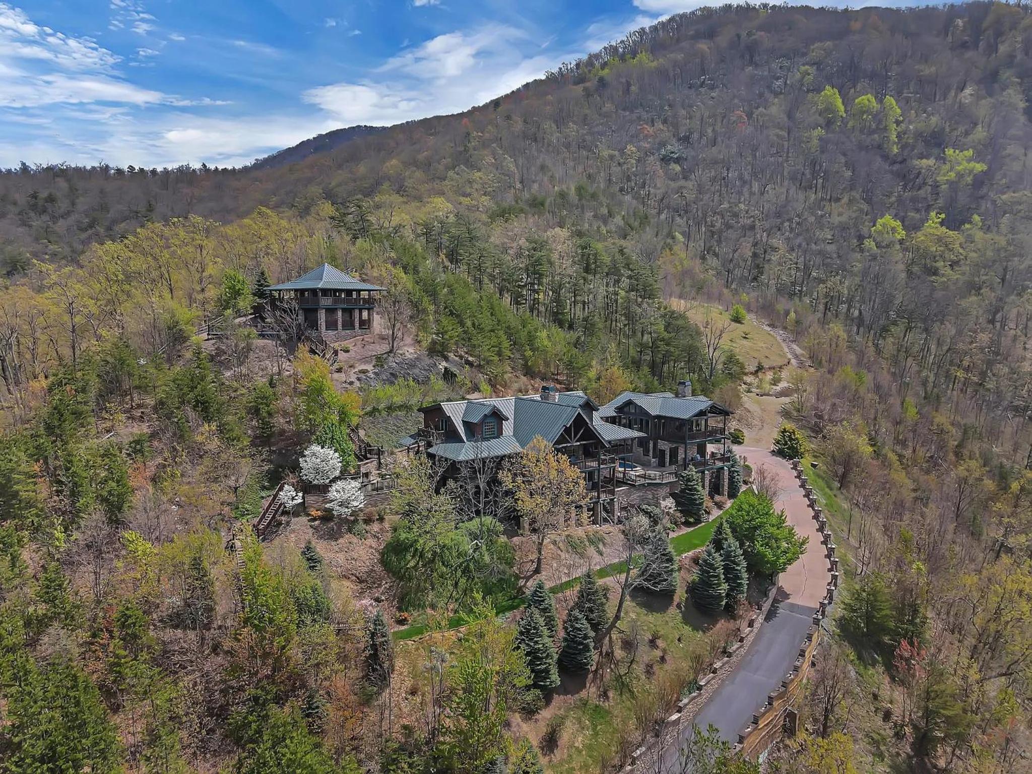 Scenic Views Estate view 5