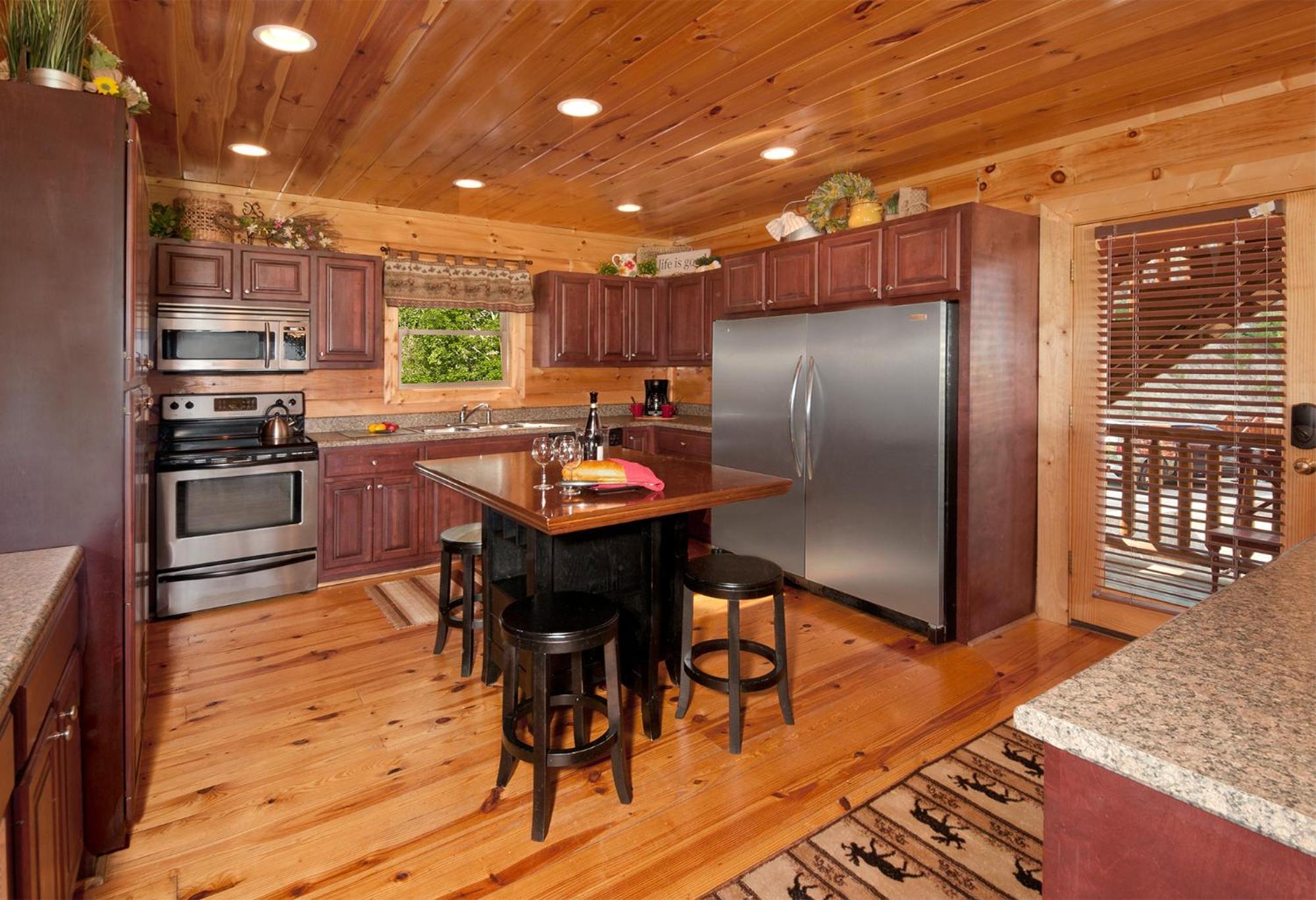 Magical Moose, 7bdrm 7bath, Specials, Free Tickets, Elevator, Hot Tub view 4