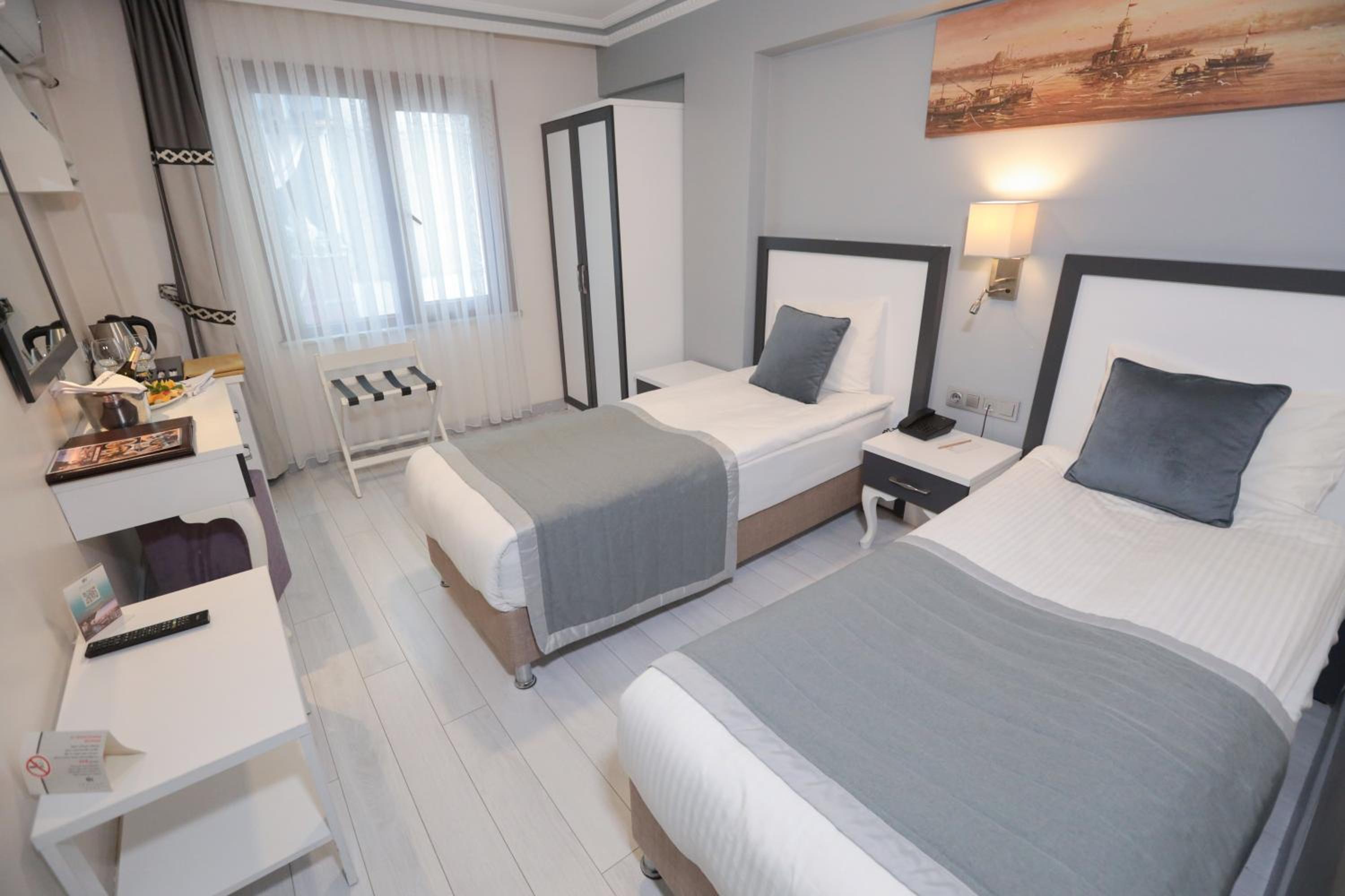 Skalion Hotel