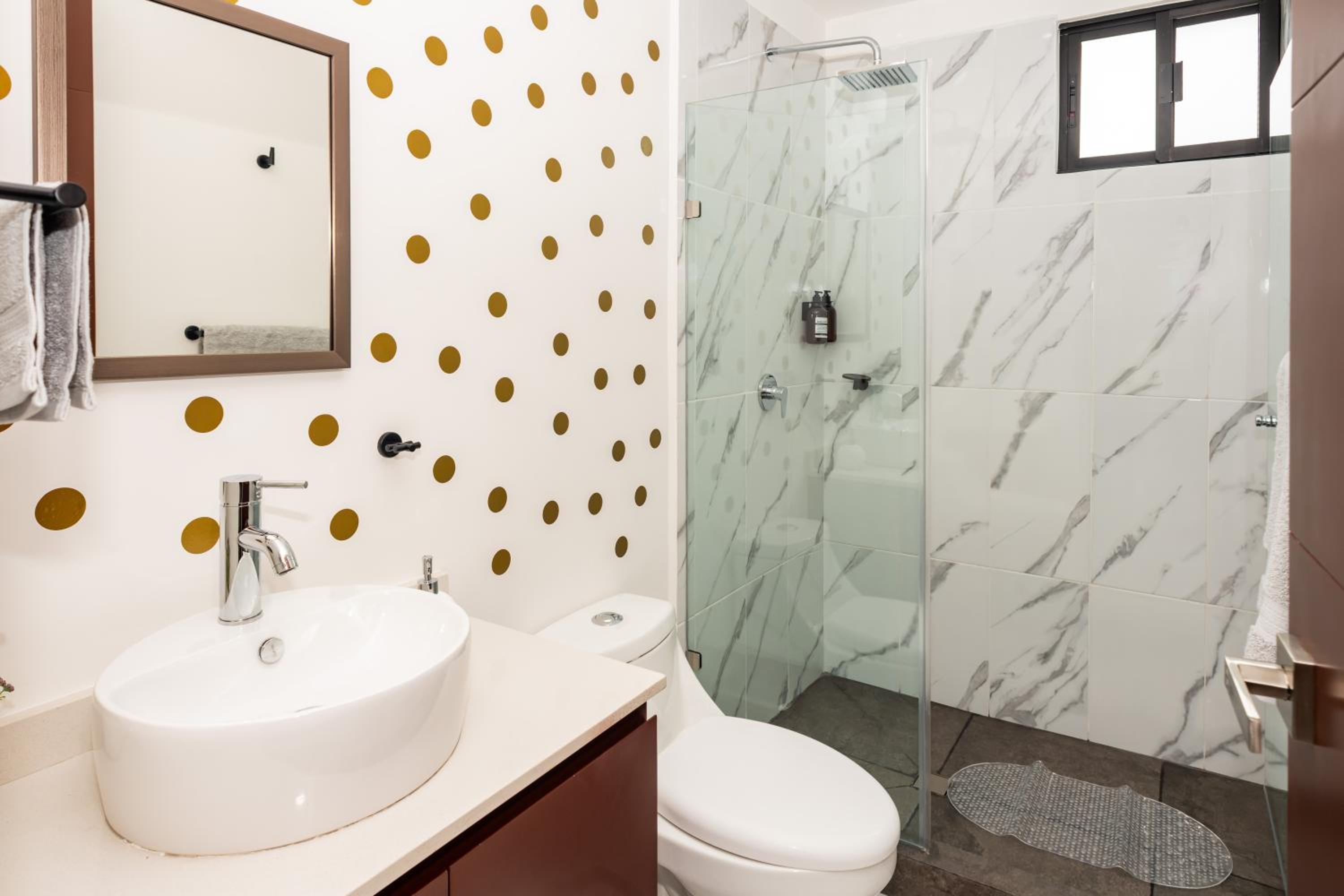 2BR Moderno en residencial Ombu