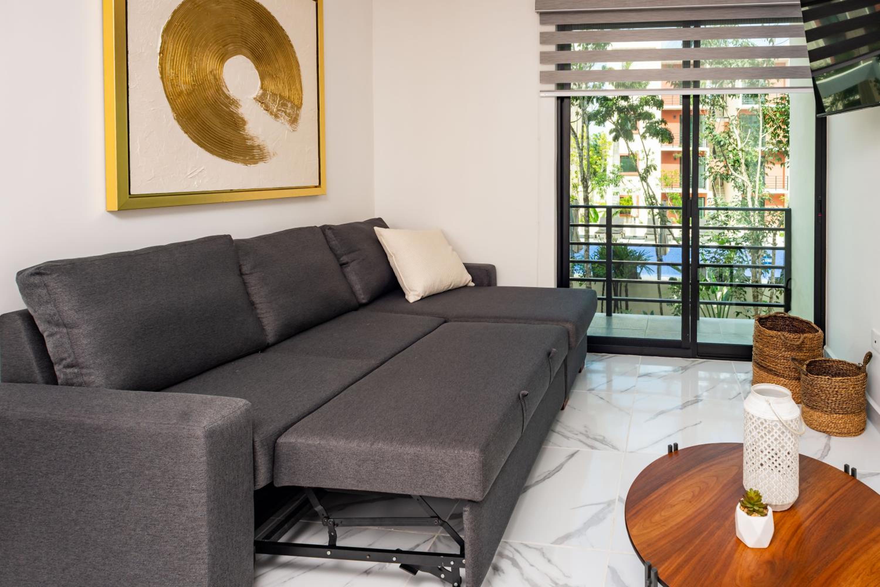 2BR Moderno en residencial Ombu