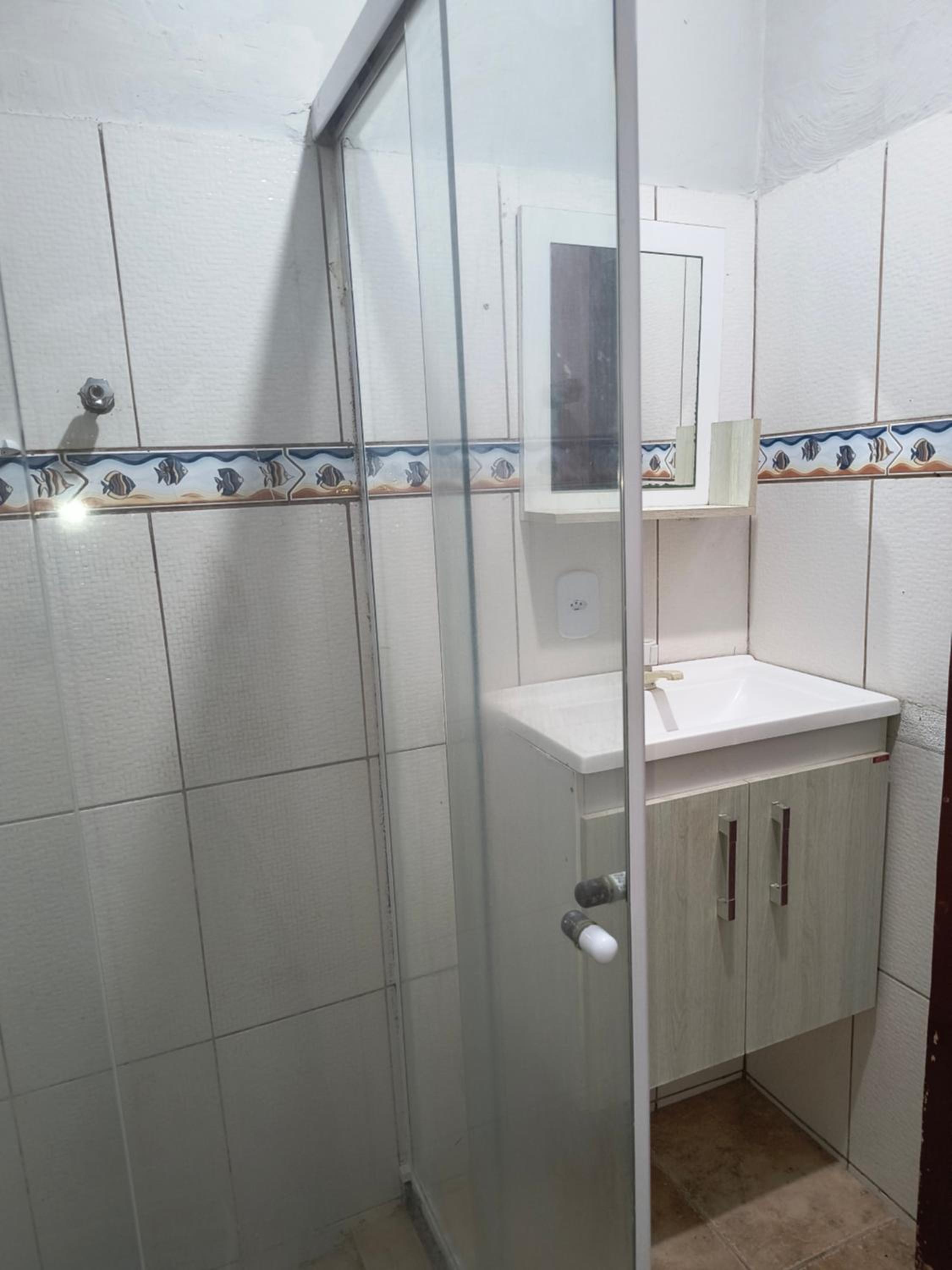 Casa de Praia Completa em Cabo Frio 04 para até 5 Pessoas