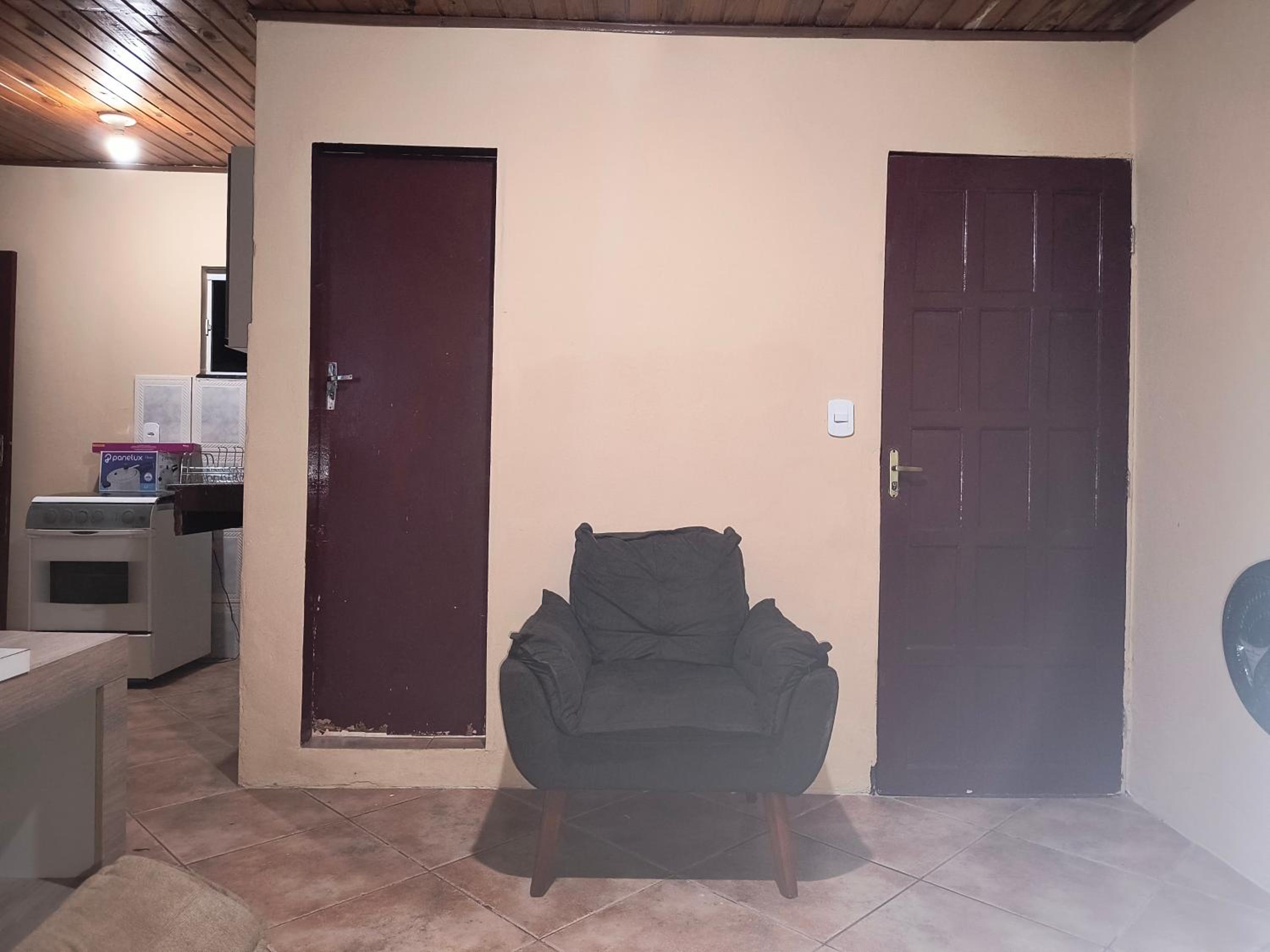 Casa de Praia Completa em Cabo Frio 04 para até 5 Pessoas
