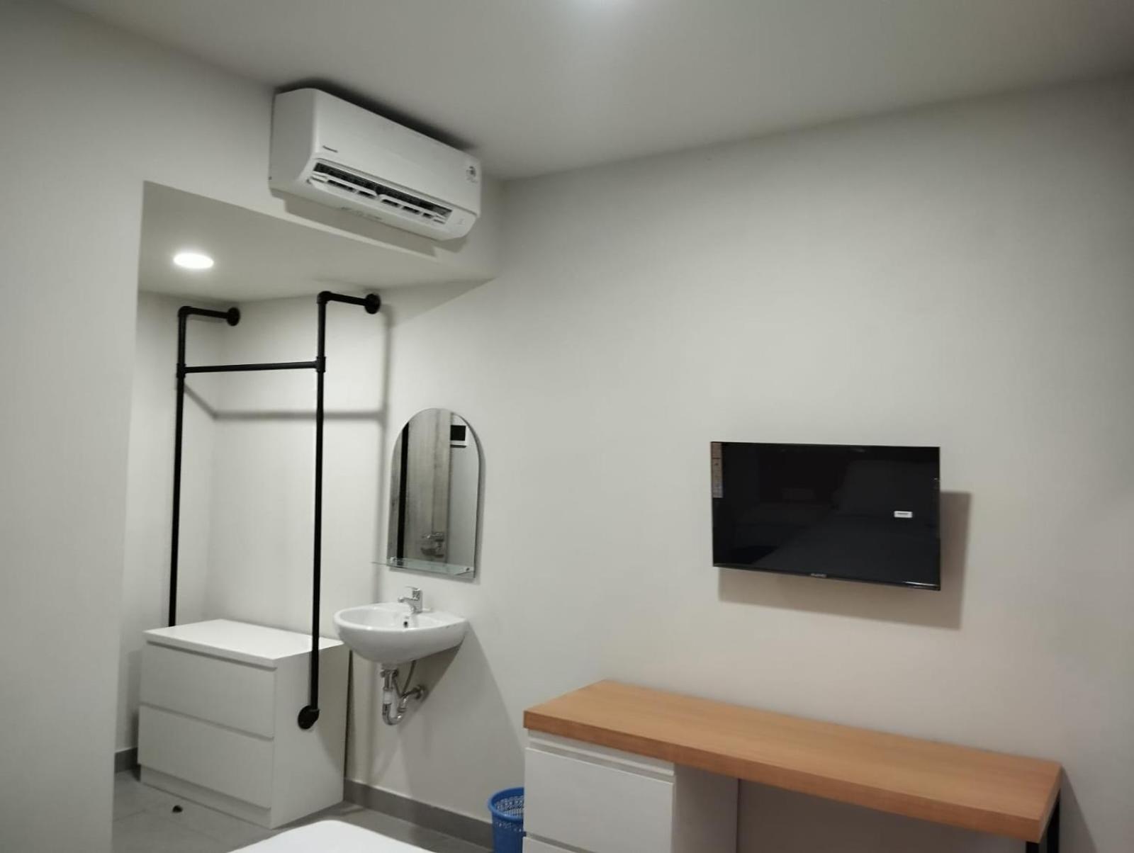 Djuragan Kamar Gatsu