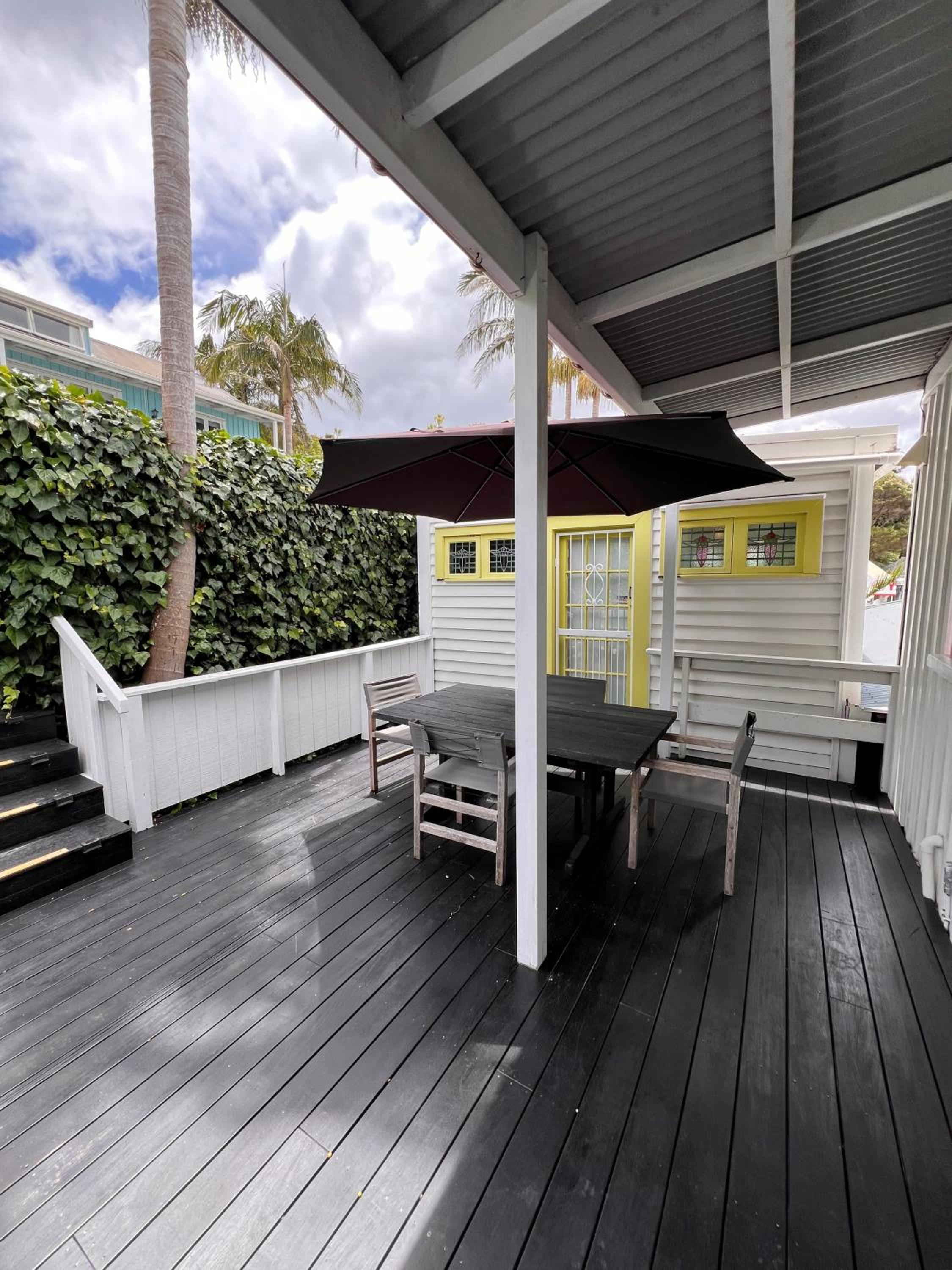 Mangonui Waterfront Apartments