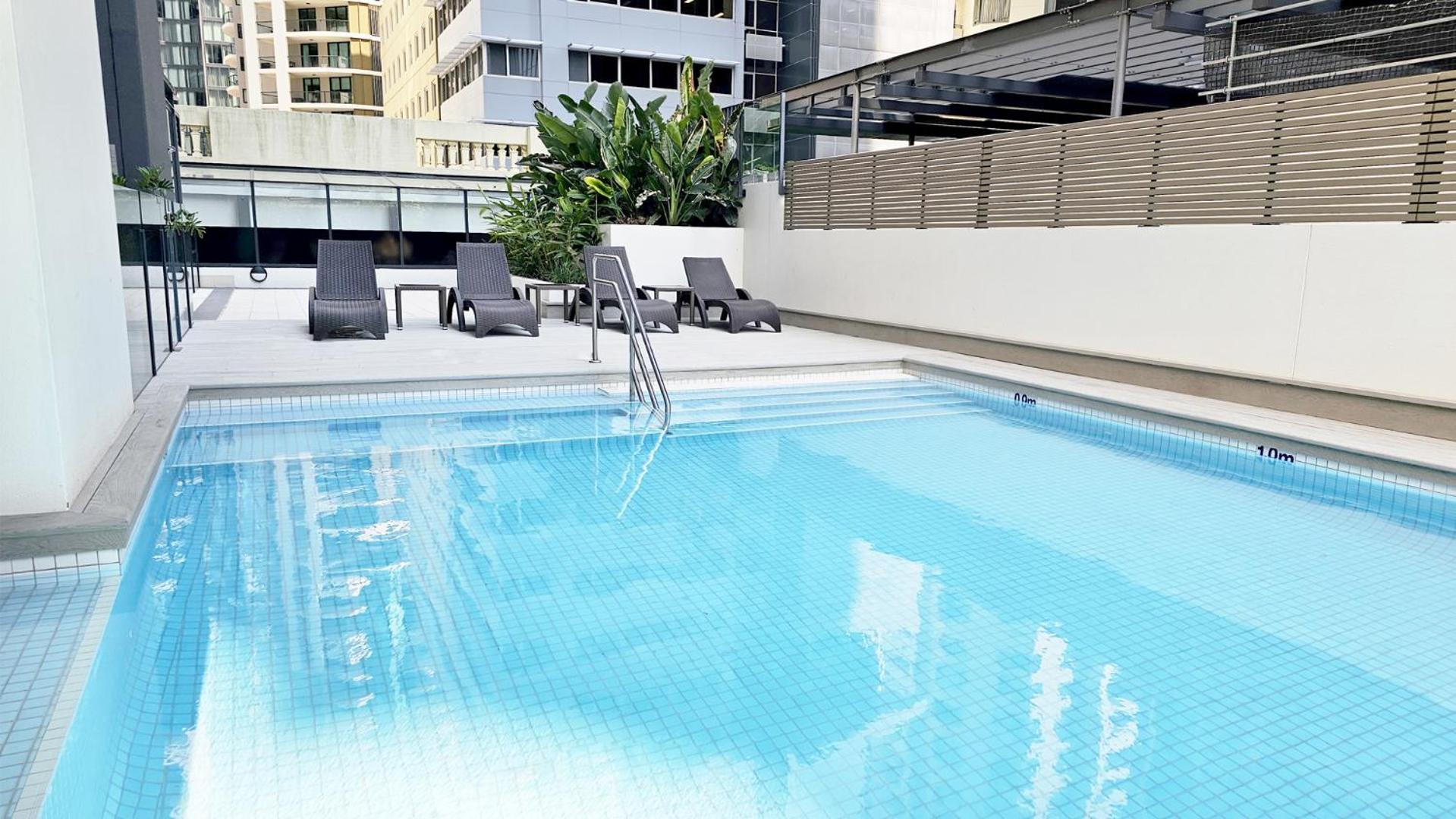 Oaks Brisbane on Charlotte Suites-1