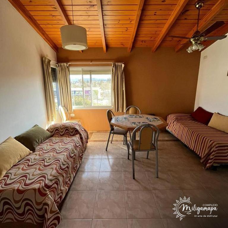 complejo miligamapa con piscina climatizada