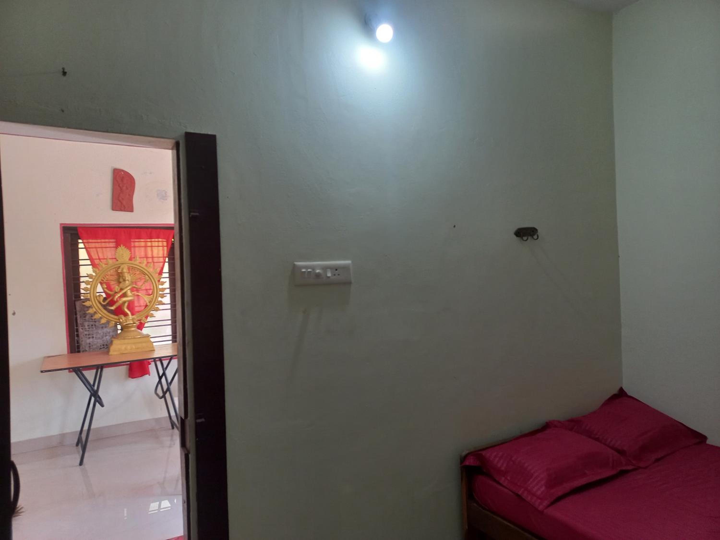 DeLasVegas Varkala