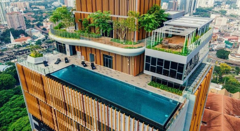 CeylonZ Suites by Plush