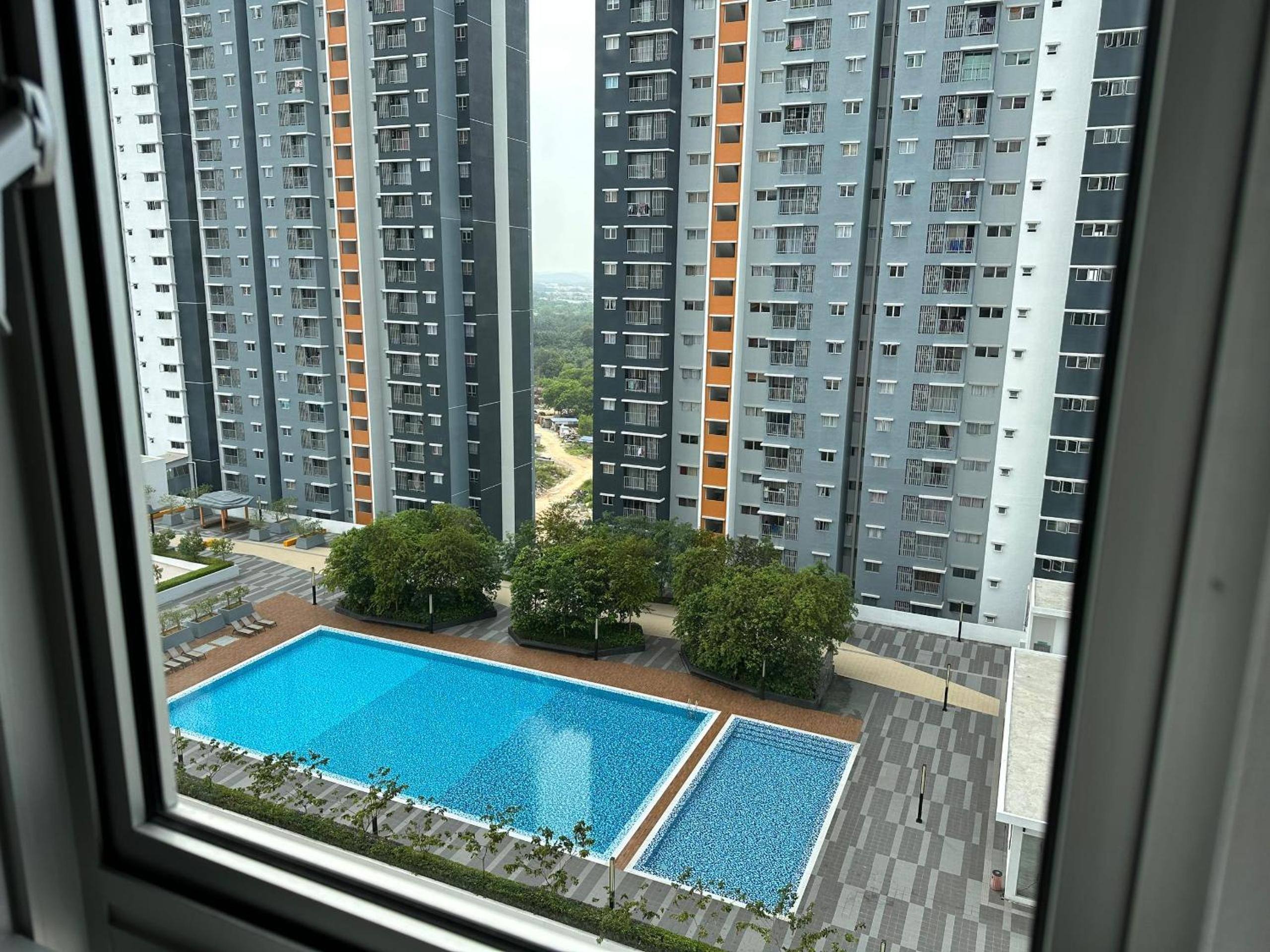 Zals Property Alanis 2R1B Near KLIA Airport With WIFI photo 2