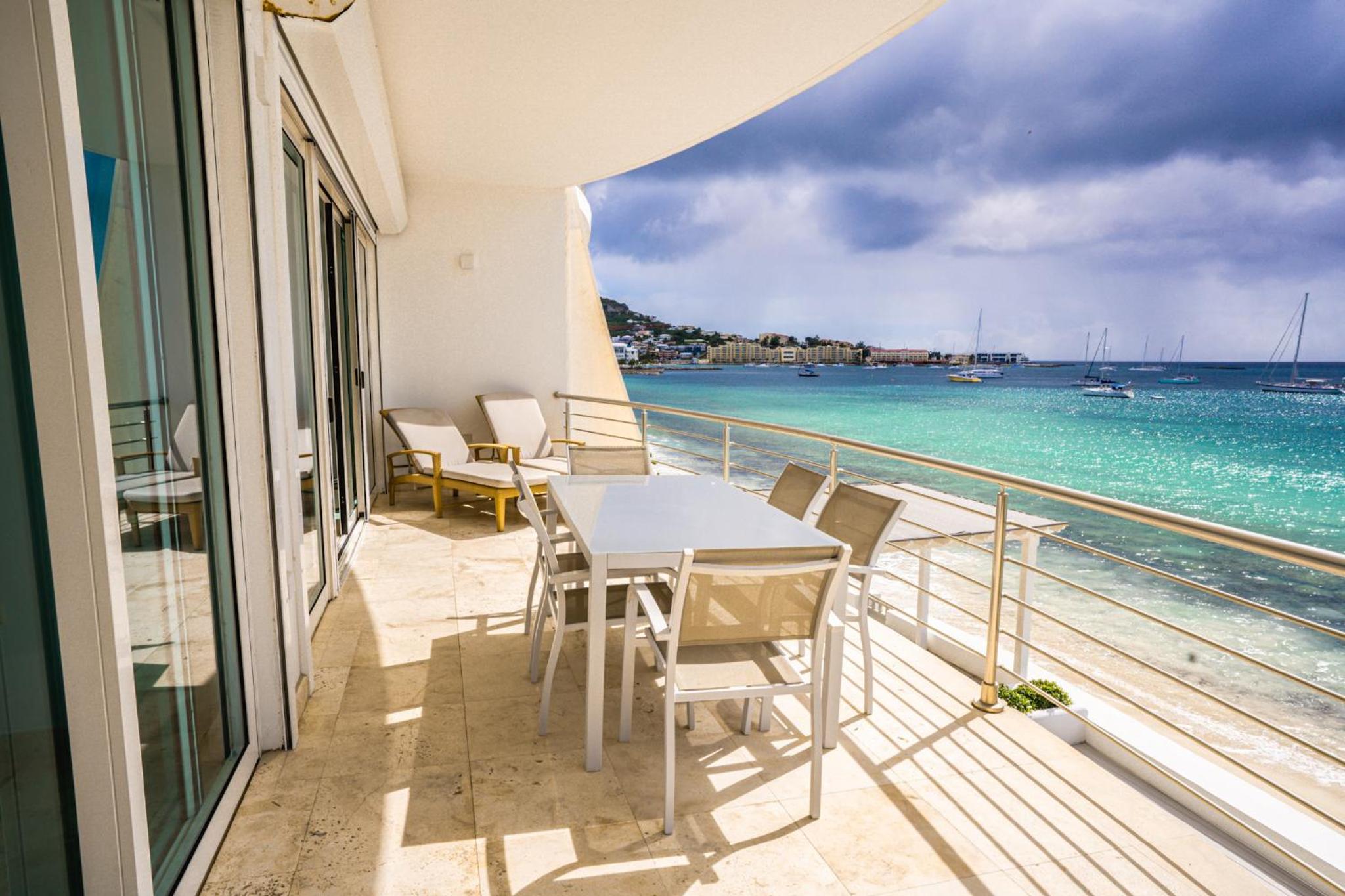 Sunnydays Condo