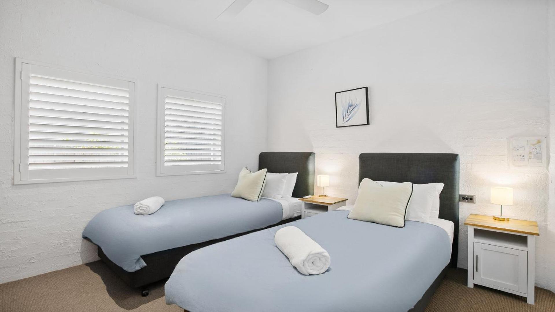 Panoramic Ocean Views and Short Walk To Beach