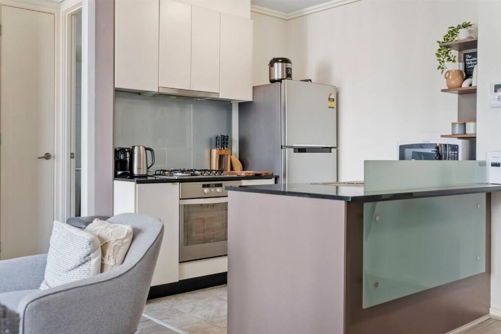 Central 1BR Southbank Apartment