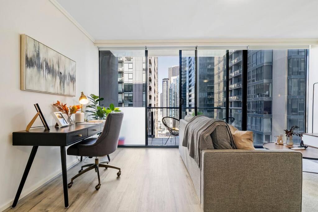 Central 1BR Southbank Apartment