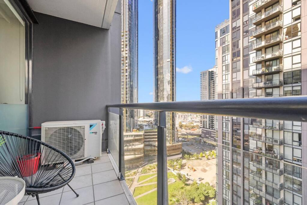 Central 1BR Southbank Apartment