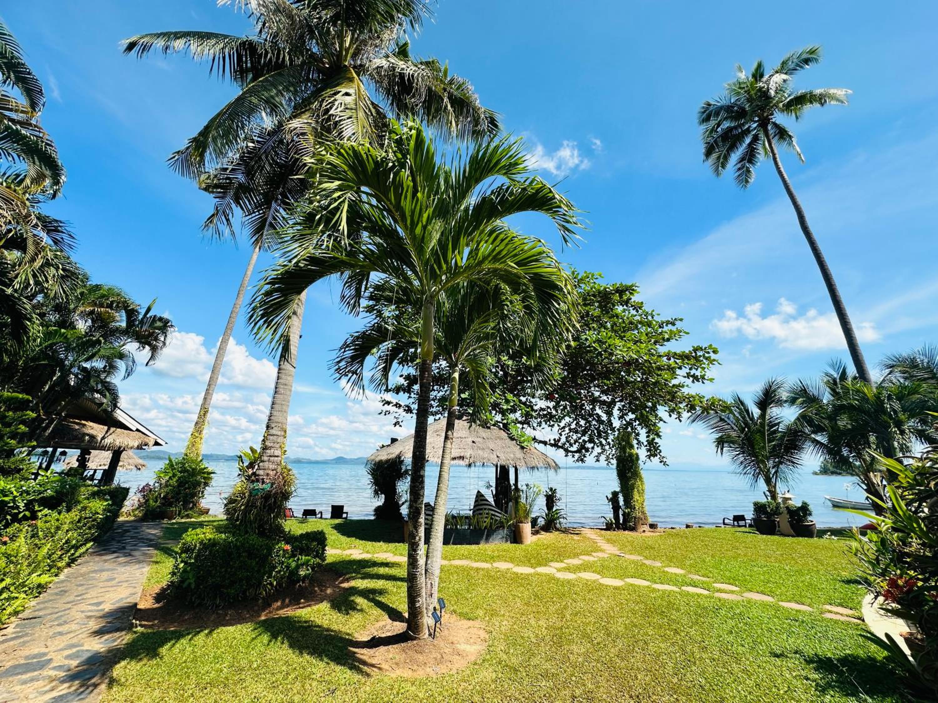 Amber Sands Beach Resort