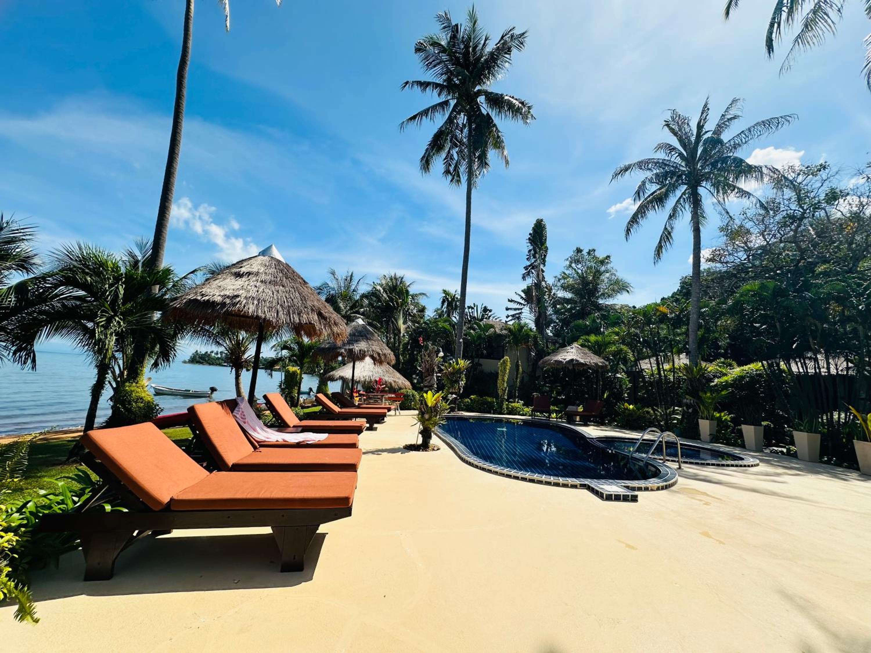 Amber Sands Beach Resort